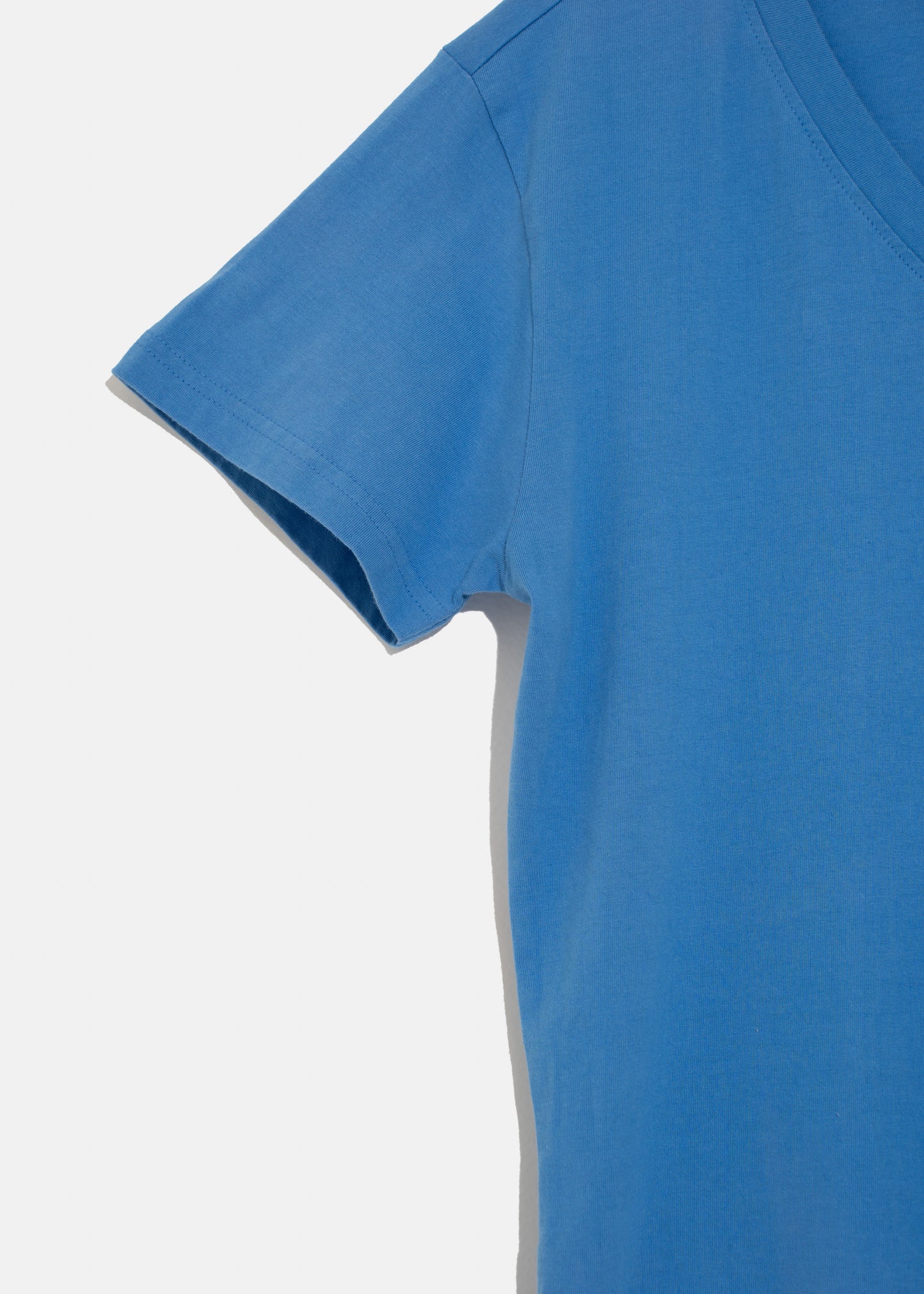 TIMELESS V-NECK